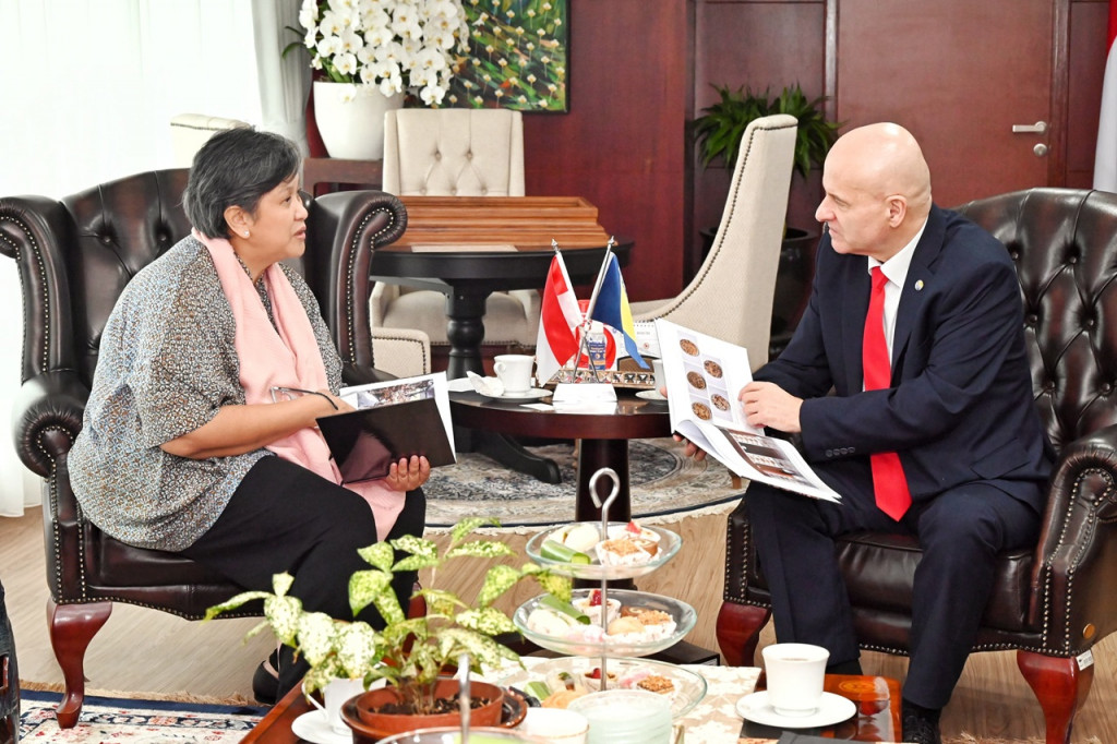 Dubes Bosnia-Herzegovina Janji Dukung Seni Ukir Jepara Jadi WBTB UNESCO