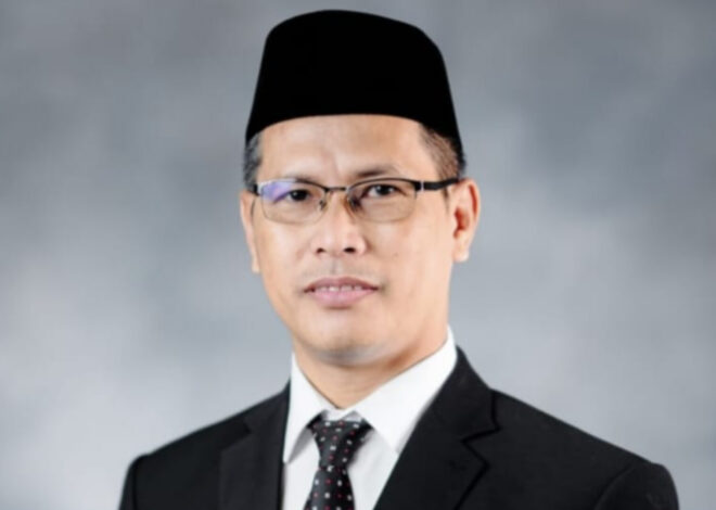 OPINI: Menghapus Stigma Negatif tentang Guru | TINTAHIJAU.com