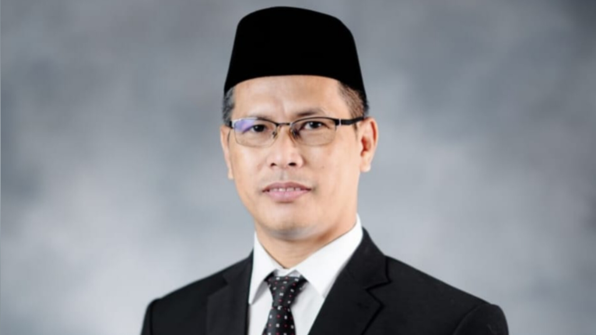 OPINI: Menghapus Stigma Negatif tentang Guru | TINTAHIJAU.com