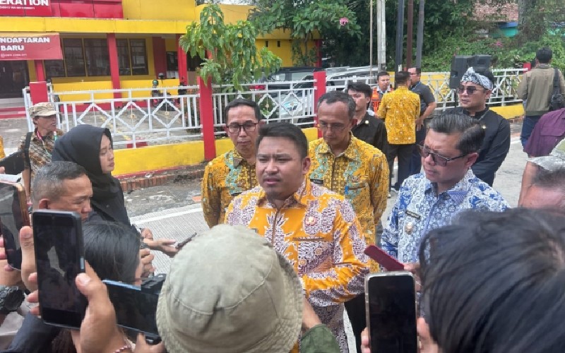 Bupati Subang Siapkan Langkah Ekstrem Hadapi Pemotongan Dana Pusat 50 Persen | TINTAHIJAU.com