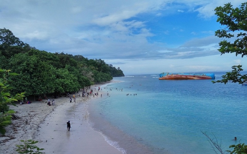Jelang Libur Akhir Tahun, Yuk Nikmati Keindahan Beberapa Pantai di Selatan Jawa Barat Ini! | TINTAHIJAU.com