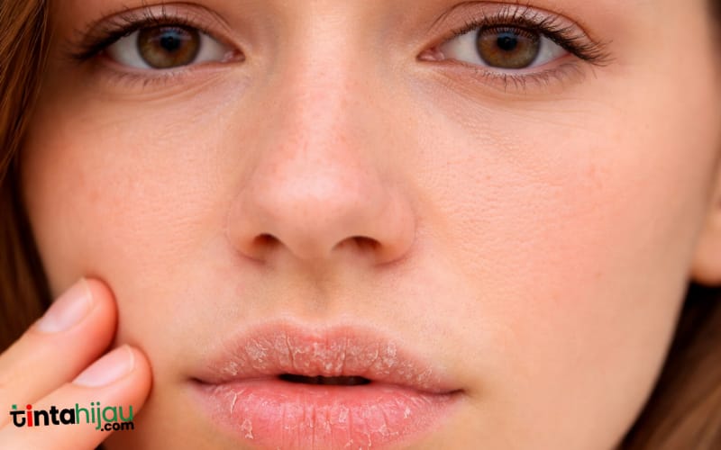 Jangan Sampai Pecah-Pecah! Begini Cara Merawat Bibir Selama Berpuasa – TINTAHIJAU.com